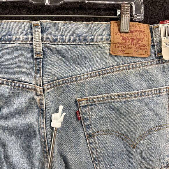 Vintage Levis 550 Jeans Men's 44x32 Light Wash Relaxed Fit Tapered Leg Denim 90s - Picture 5 of 13
